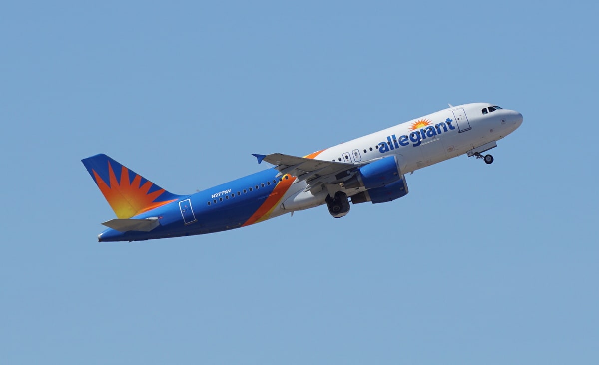 Allegiant Airlines A320 departing AUS.