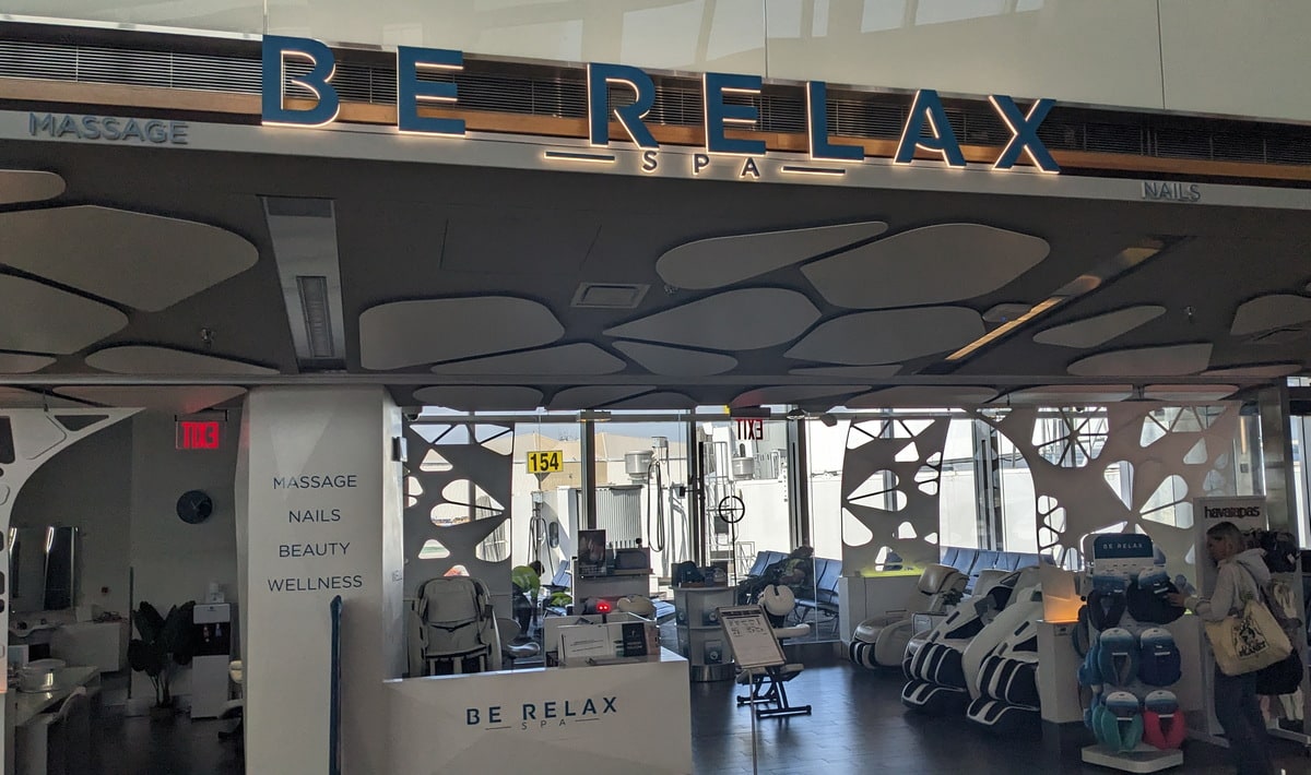 view inside of the Be Relax Spa in Los Angeles.