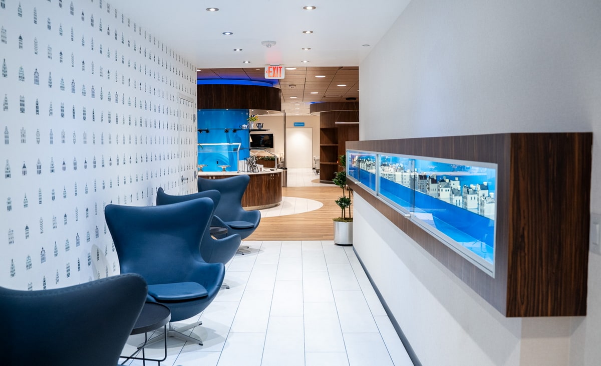 Hallway with a display case showing Delft houses