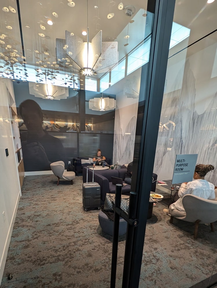 multi-purpose room, seating area.
