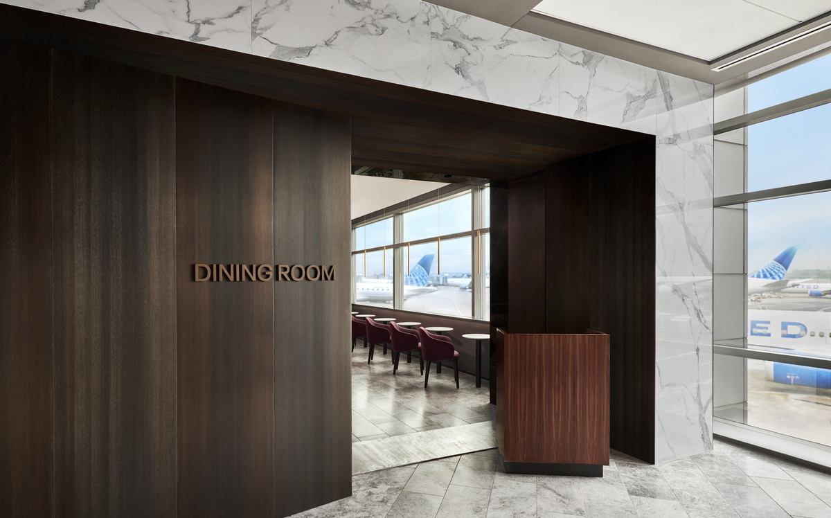 Entrance area to the dining room at the United Polaris Lounge in Newark.