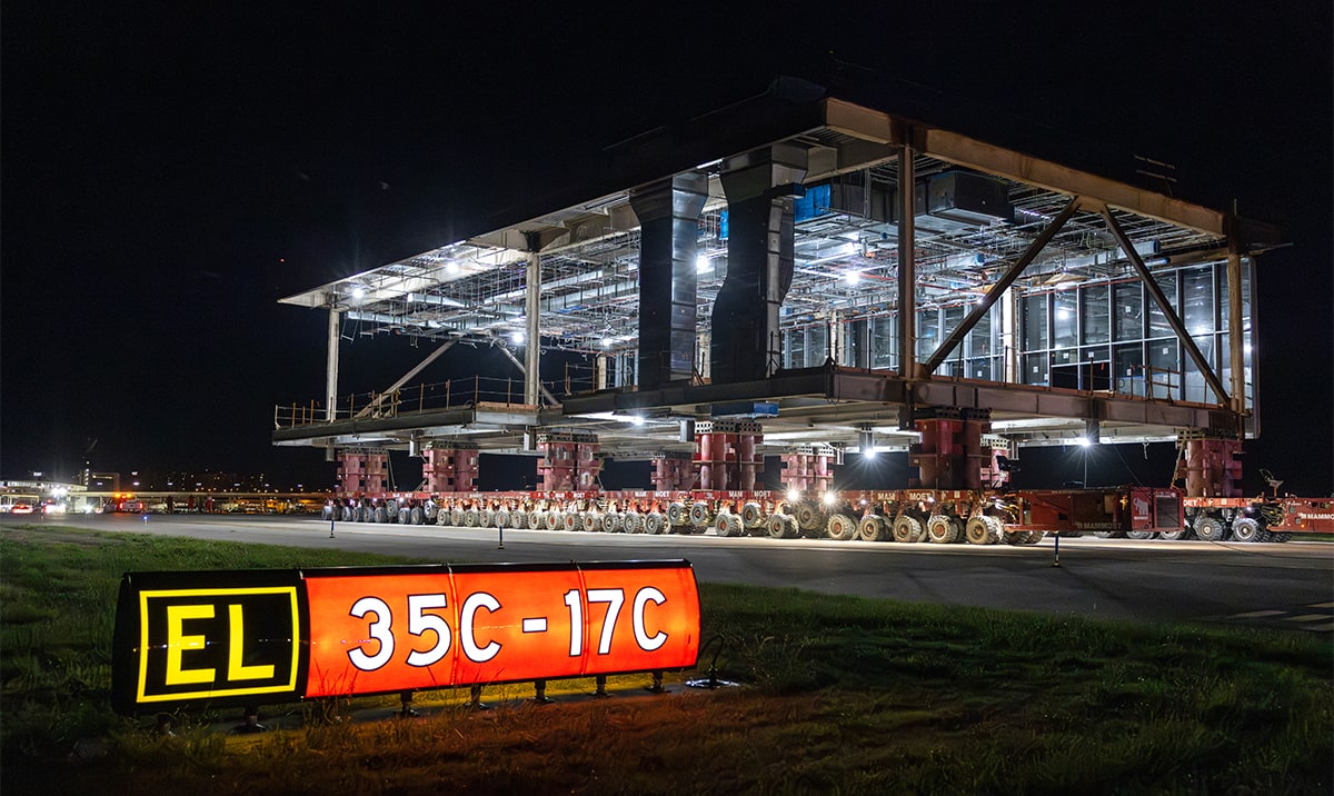 modular design of a terminal showing it move with motorized trailer system.
